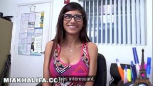 MIA KHALIFA – Sous-titres Français