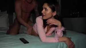 The guy couldn’t resist when he was doing a massage and fucked the cutie Jadilica