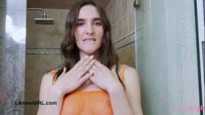 Gorgeous Czech model took a shower