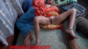 Indian XXX step MOM in hindi