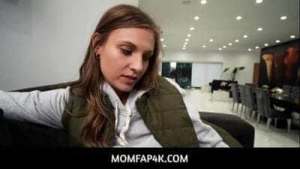 MomFap4K  –  Would you like to spray my big booty stepson hot stepmom Kenzie Love asked