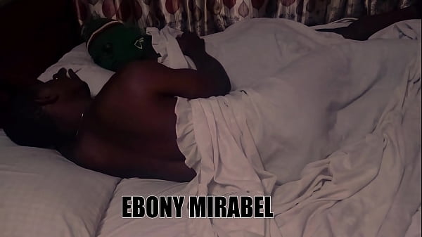 hot ebony feel honey in the night but she dont know how to deal with it