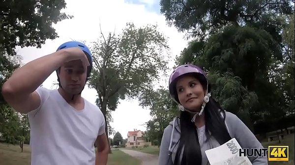 Hunt4K Couple Solves Financial Problems With Dirty Sex With Stranger