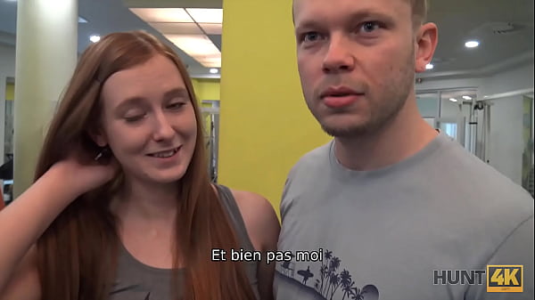 hunt4k dans un gymnase vide un chasseur paie de largent pour un cocu avide et empale sa copine