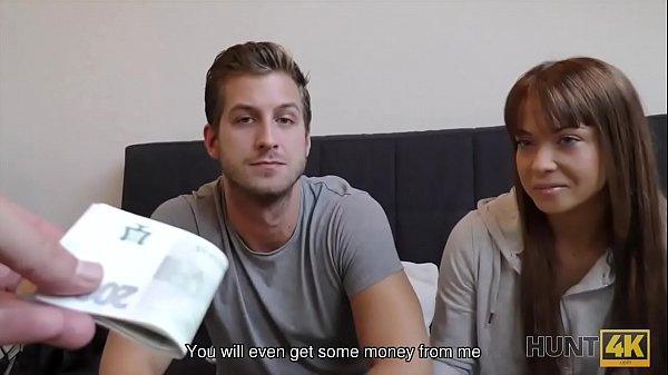 hunt4k dude gave girlfriends pussy to have accommodation for night