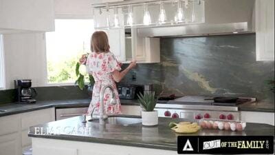 OUT OF THE FAMILY – Don’t Missed This Hottest STEPMOM CREAMPIE COMPILATION!