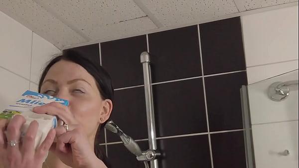 put milk on my huge tits and spitting