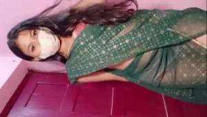 lucknow ki ladki ne apni choot me ungli ki aur boobs bhi dabaye full porn xxx viral mms