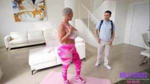 My Stepmom Kaden Kole Knows How to Work Me Out Creampie