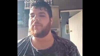 Gordo Acorda Namorado Magrinho Querendo Pau – Parte 1 (COMPLETO NO XVIDEOS RED E SHEER)