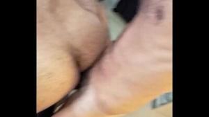 Vídeo Novo – Nós que gozamos dentro também somos um pouco de Pais! Feliz dia dos pais ,E pra homenagear todos os pais, sigilosos e casados ou não , tá aí uma leitada dentro do cuzão do Ursão Rico Ros