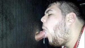 TBT Minha Primeira Vez No Glory Hole (COMPLETO NO SHEER E XV RED)