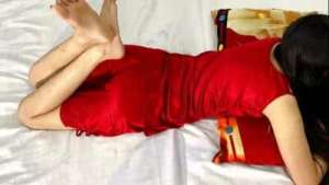 Mistress seduced her hot servant for sex