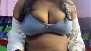 Brother-in-law and sister-in-law fucked hard in a closed room, sexy hot desi Indian XXX video with Hindi audio