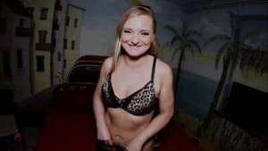 ACHTUNG PRIVAT!!! 18 JÄHRIGE JUNGSCHWÄNZE GANGBANG IM PORNOKINO!