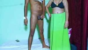 Desi wife komal got rough sex with her neighbour dever before valentine’s