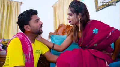 Desi Horny Female Fucking House Owner seduces Desi Local Servant when her Husband not at Home ( Full Movie )