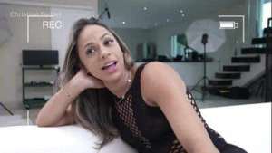 Porno star fudeu gostoso a hotwife brasileira no pelo / Video completo XVIDEOS RED OU SHEER / Link no banner do perfil