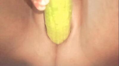 Desi sister-in-law went to the bathroom and caressed her pussy and breasts.