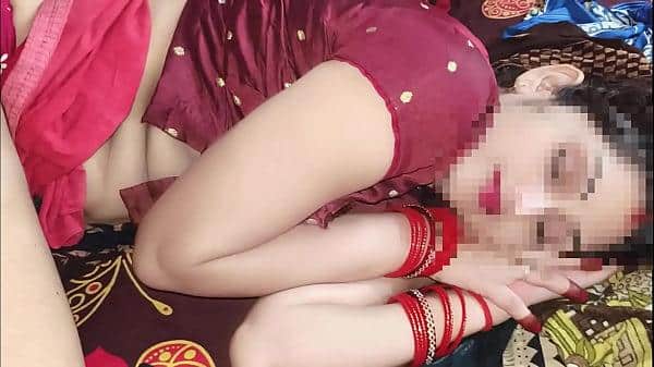 karwachauth special janvibhabhi was fucked by her husband in missionary position