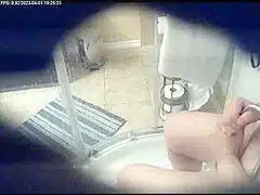 ma femme ce lave et ce masturbe