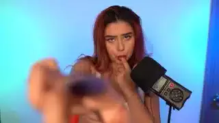 ASMR- Gimo en tu oido hasta hacerte venir (moaning y besitos)