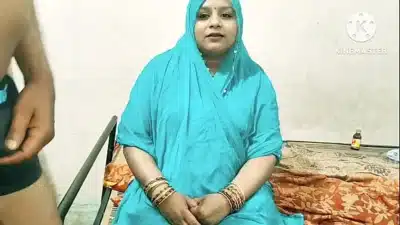 Bhabhi fuking neighbour boy’s