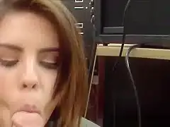 Pawnshop amateur covered in jizz after bj