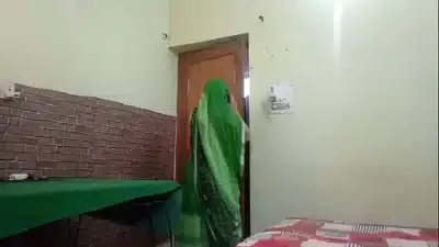 XXX Indian delivery Desi fuck XXX in hindi XXX