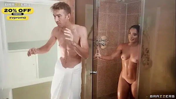 Anal Surprise Sara Diamante / Brazzers/ Enter XVPROMO on official site for discount