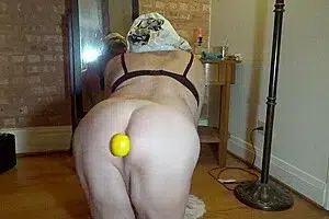 Ass&lemon. Ladyboy Serge Lu-sin