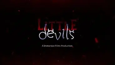 Branquinha perfeita, fodendo gostoso a bucetinha e o cuzinho rosa, adoro ver ela esguichar e gozar