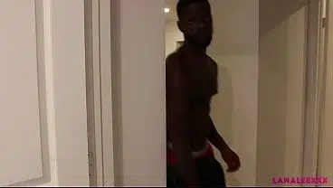 COLLEGE STUD ACE HARDZ GIVES HORNY GILFS JENN CAMERON AND LANA LEE SOME BLACK COCK