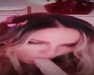 Girl Webcam Dildo Suck Very Nice Show