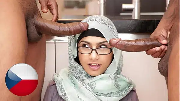 MIA KHALIFA – Můj přítel mi nedovolí mít trojku, takže jsem měl sex se dvěma černochy