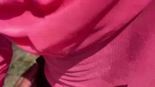 Colombiana de gran culo termina culiando con su mejor amigo en un paseo en bicicleta.