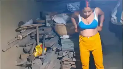 Desi Indian Boy friend & Girl friend Outdoor sex turns into A Hardcore Hungry Desi bhabhi sucking and riming