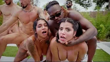 Sara Retali y Yasmina khan comparten 10 pollas por todos sus agujeros posibles. Anal, dp sin descanso para estas putitas