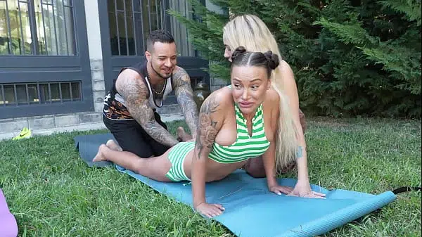 Yoga with Two Chicks Ends in Hardcore 3some