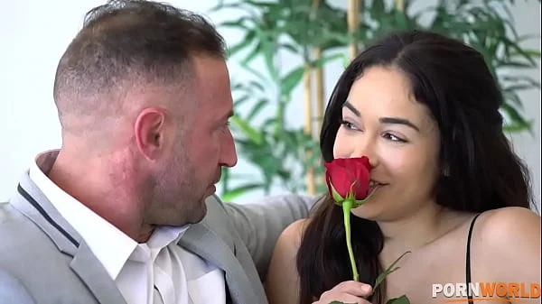 Beautiful Brunette Ginebra Bellucci’s has Fat Ass Slammed in Interracial Threesome GP1963