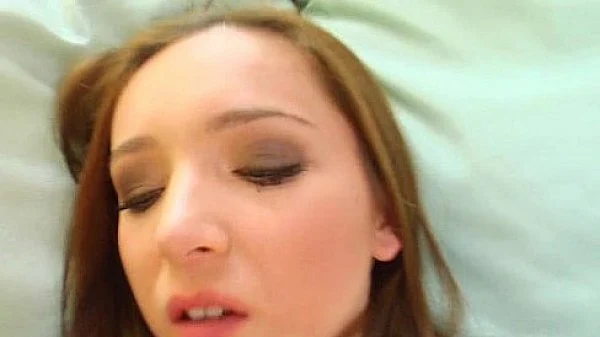 Busty Teen – Laura Timea on Primecups