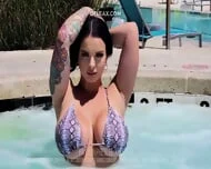 Curvy Thicc Babe Hotel Hookup With Rich Old Guy In Los Angeles — Payton Preslee