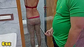 Electrician Ko Mila Param Aanand Bhabhi Ki Chudai Karke