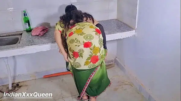 IndiaXxxQueen Stepmom Fucking Hard Big Ass Doggystyle Full Enjoyment Hindi Audio Watch Now