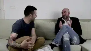 Kevin White El Youtuber Porno Entrevista A Pablo Ferrari Para Que Le Cuente Sus Trucos Y Secretos Sexuales Sobre Entrar Por La Puerta Trasera Durante El Acto Sexual | Completo Y Gratis En El Enlace Del Video No Puedes Perderte Sus Tips