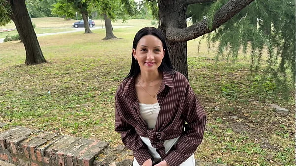 Meeting A Sexy Girl In The Park Turns Into Hot Rough Fucking