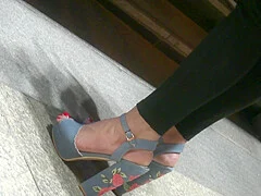 MILF, Hot Feet In High Heels