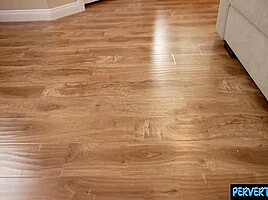 My Birthday Surprise Is Giving My Girlfriend A Massive Facial