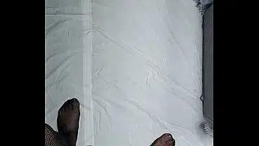 sinaeiin waltabawul allaaaradi I am a transgender shemale who had my anus and mouth penetrated with a dildo, causing involuntary urination.