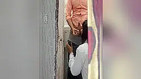 Viral Mms Teacher And student 18+ Caught In School Washroom